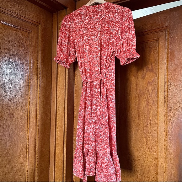 NWT Boden Ruffle Wrap Dress in ecovero paisley with puff sleeve - US 4 Long - Picture 4 of 8